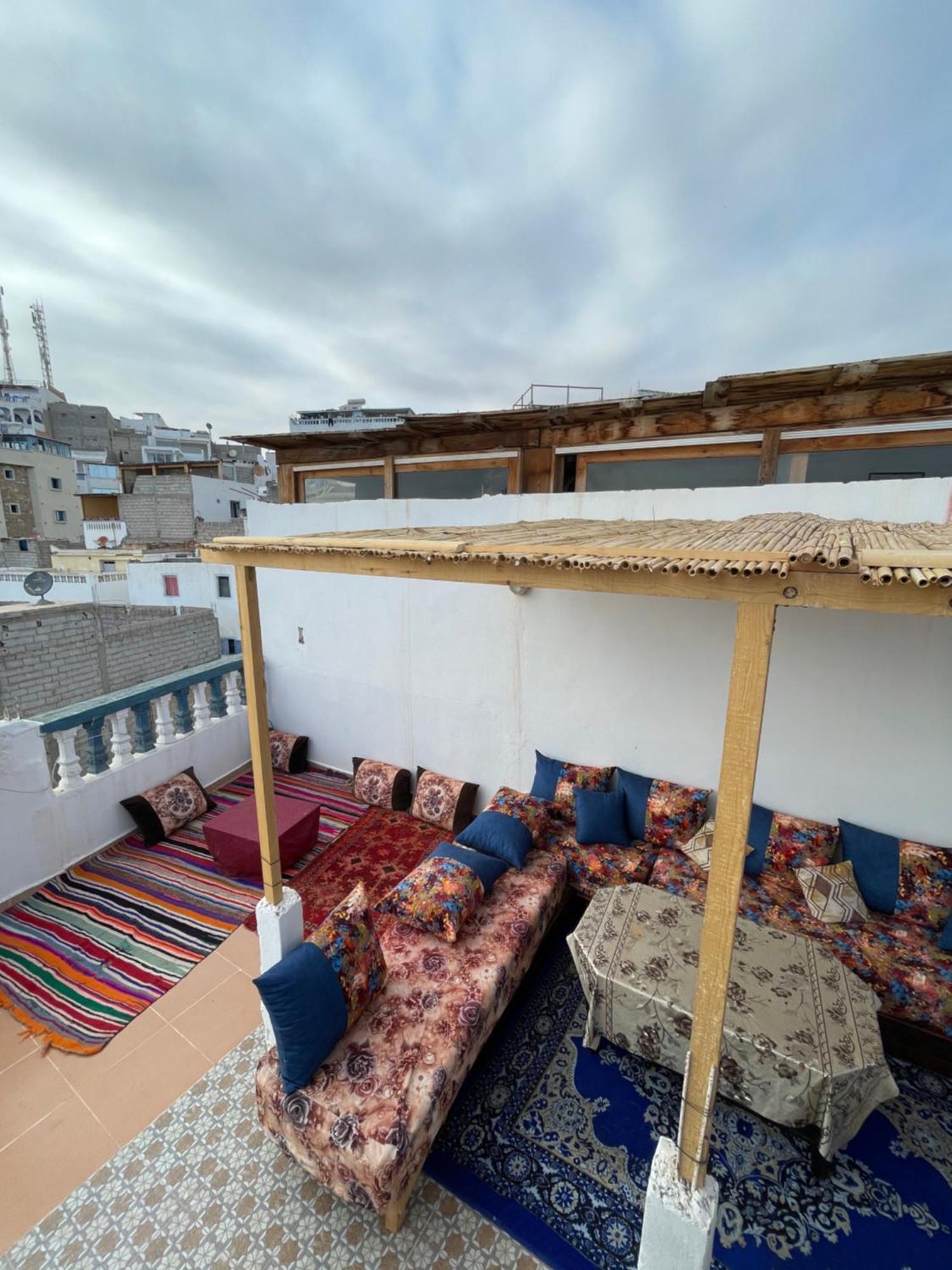 Yasurf Guesthouse Taghazout Eksteriør billede